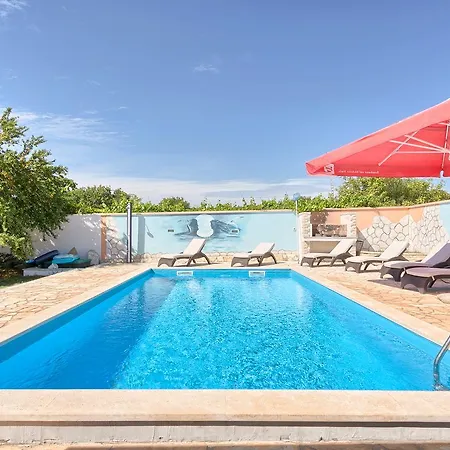 Villa Yasmin Pula